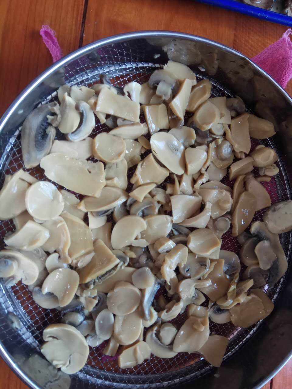 Canned mixed mushroom, 70% oyster mushroom